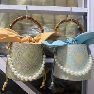 Plastic pearl bag