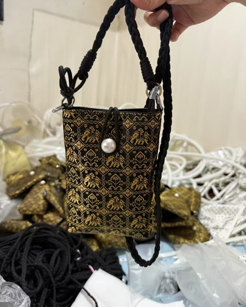 Black phone bag