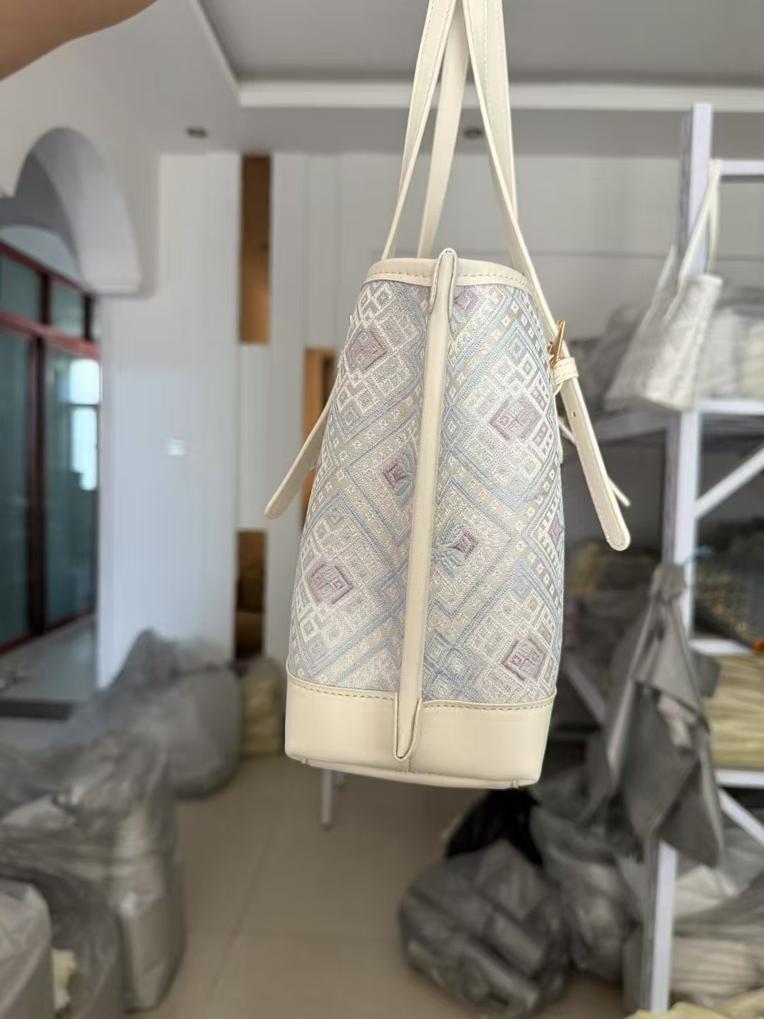 tote bag - Image 2